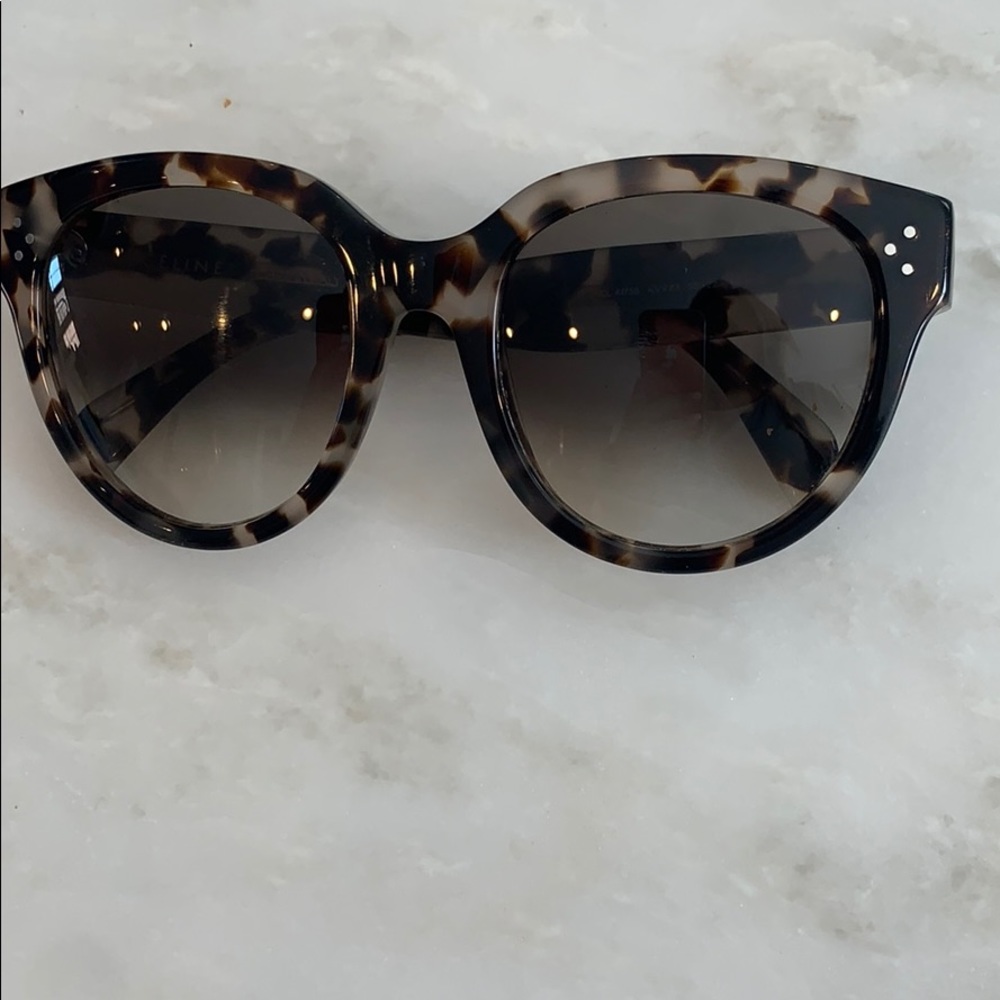 Celine tortoise sunglasses - Picture 3 of 4